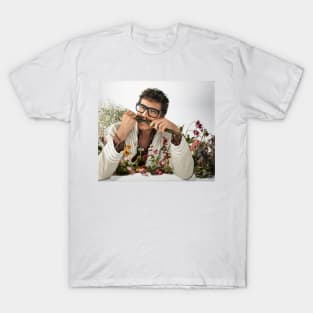 Pedro Pascal Flower Chompy T-Shirt